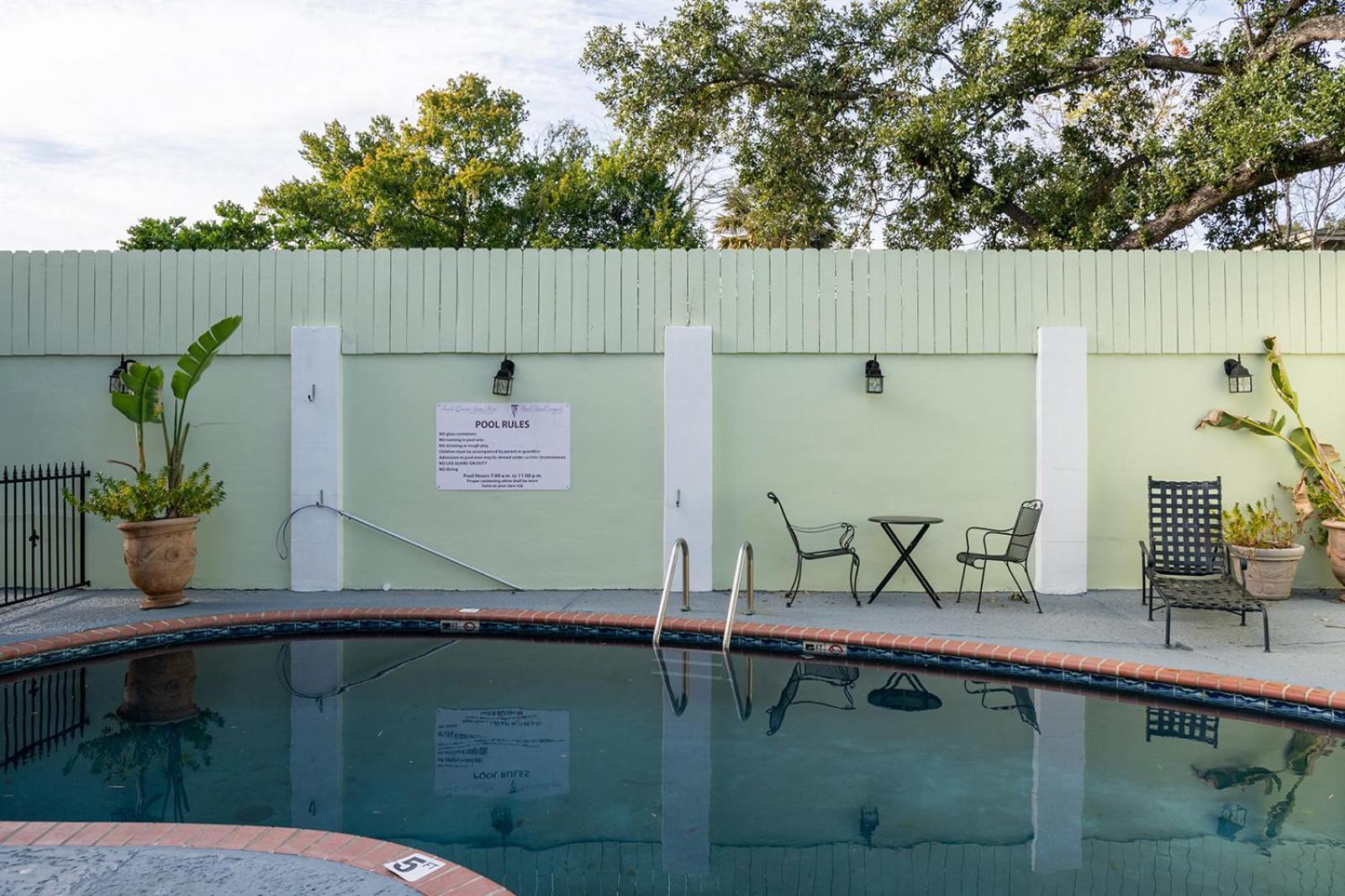 French Quarter Suites Hotel New Orleans Exterior photo